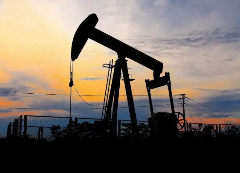 petroleo_financiamiento